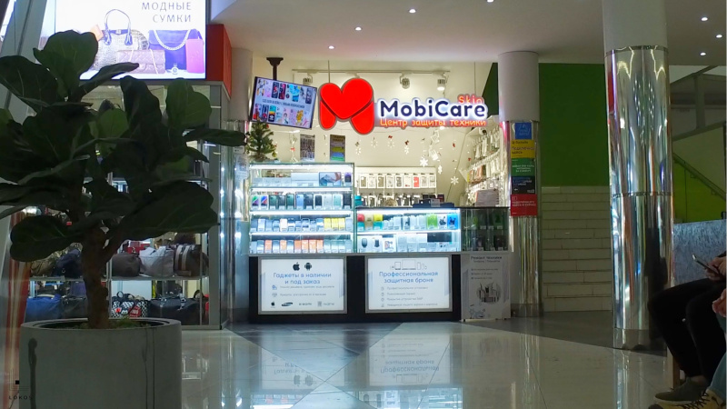 Пристенный островной отдел MobiCare | Производство и сборка торгового оборудования